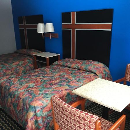 Fulton Inn Lodge West Εξωτερικό φωτογραφία