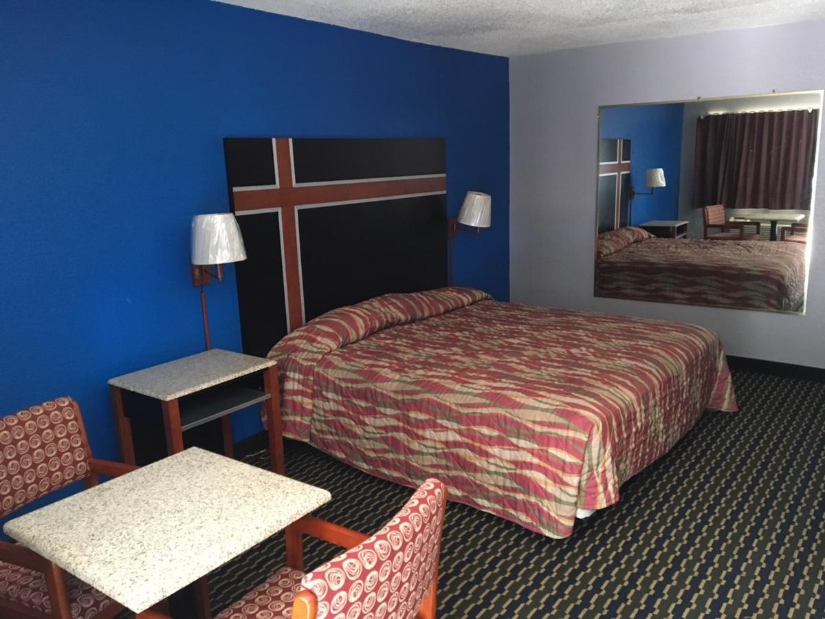 Fulton Inn Lodge West Εξωτερικό φωτογραφία